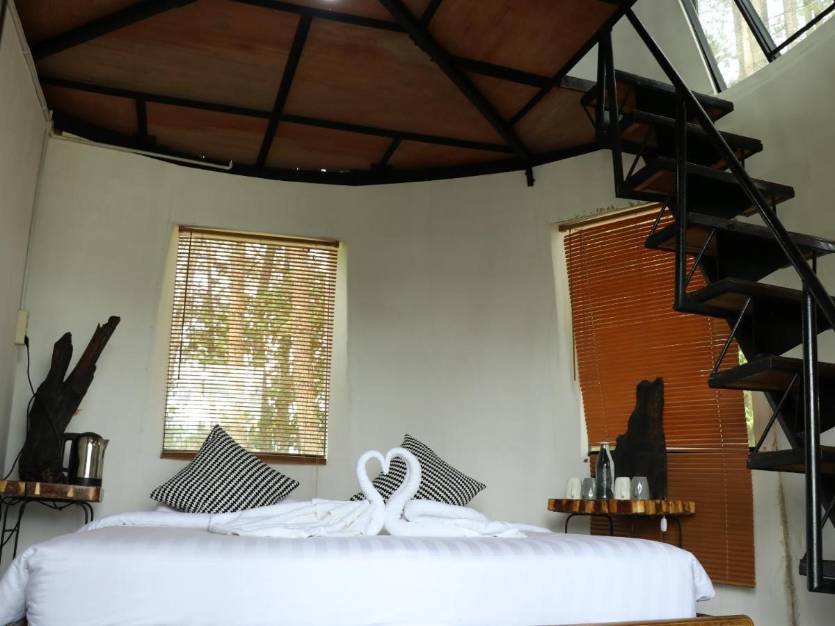 بارابات Toba Caldera Resort المظهر الخارجي الصورة